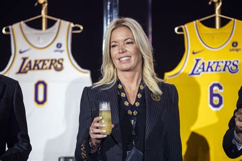 Jeanie Buss: Phil Jackson and Magic Johnson part of Lakers again .